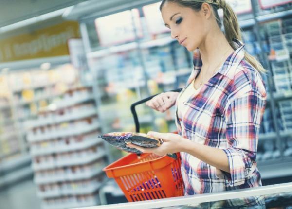 カロリーがすべての判断基準？生理痛を悪化させるキケンな思考グセ3つ