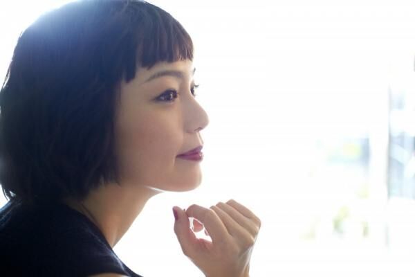 悩んだ30代があって、自分がある。女優・小山田サユリを変えた「魔法の言葉」
