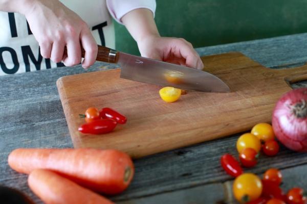 【料理道具コンサルタントに教わる】“料理上手なイイ女”になれるキッチンツールとは？