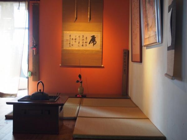 多彩なお稽古と蕎麦でつながる”もうひとつの家族”？