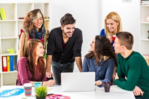 【恋愛運・仕事運】ほくろで運気アップ！自然に描けるメイク術