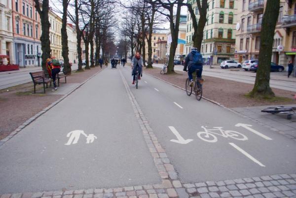 【自転車LOVE！なお国柄】スウェーデンの自転車女子スナップ