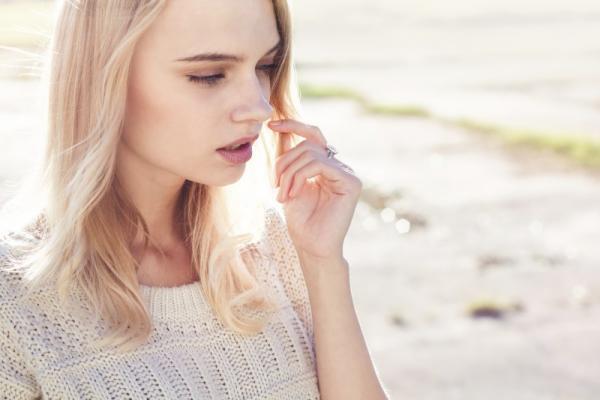 「もうダメ…」恋愛で心が折れそうなときに効く3つの対処法