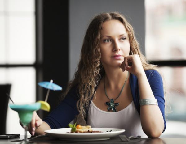 「もうダメ…」恋愛で心が折れそうなときに効く3つの対処法