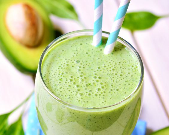 小松菜から卒業！アメリカの人気グリーンスムージー3選