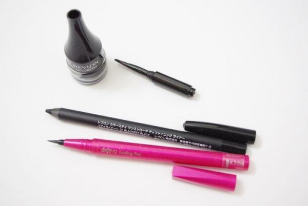 忙しい朝でもできる！キリッとした目元を作るアイメイクとは