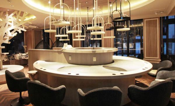 自然と笑顔になれる婚活とは？動物が出会いのきっかけを作るスポット4選