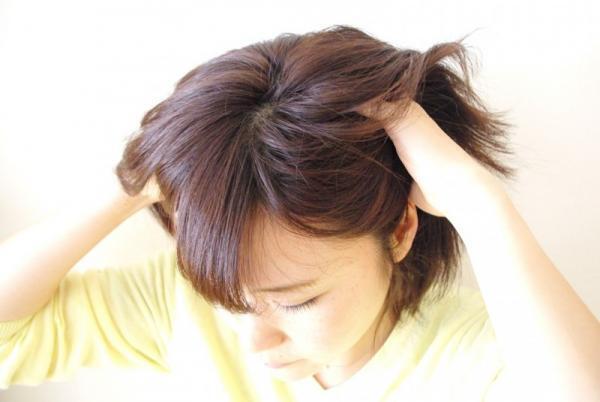 白髪が治る!?毎日続けられる簡単な白髪マッサージとは?