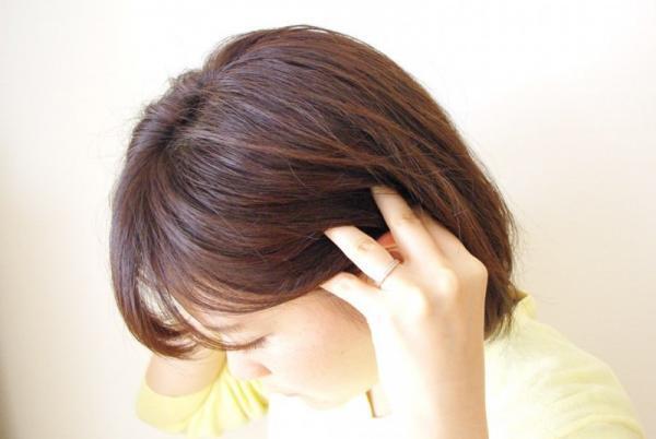 白髪が治る!?毎日続けられる簡単な白髪マッサージとは?