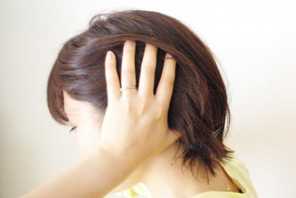 白髪が治る!?毎日続けられる簡単な白髪マッサージとは?