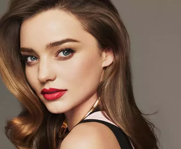 ファンデより大事!? セレブたちが実践する「コンシーラー」のちょいテク公開！