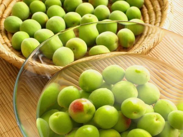 5月に最適！超絶簡単！女性に人気の【美味しい梅酒】の作り方