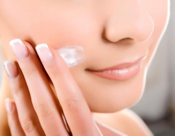 【負担0に】クレンジングを使わない！肌がラクになるメイクの秘訣って？