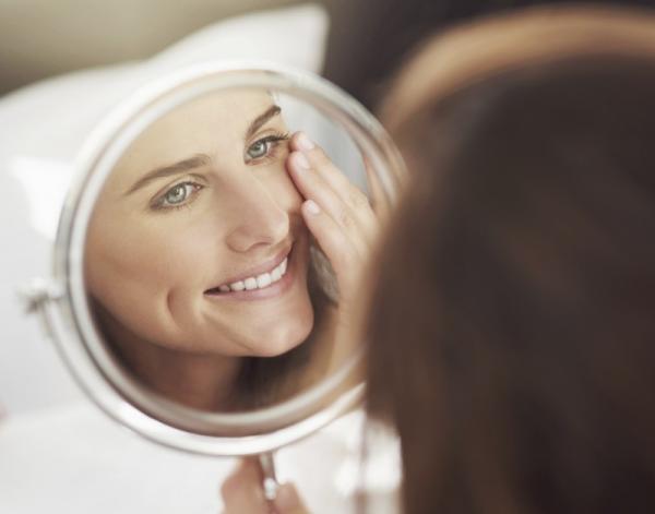 【負担0に】クレンジングを使わない！肌がラクになるメイクの秘訣って？