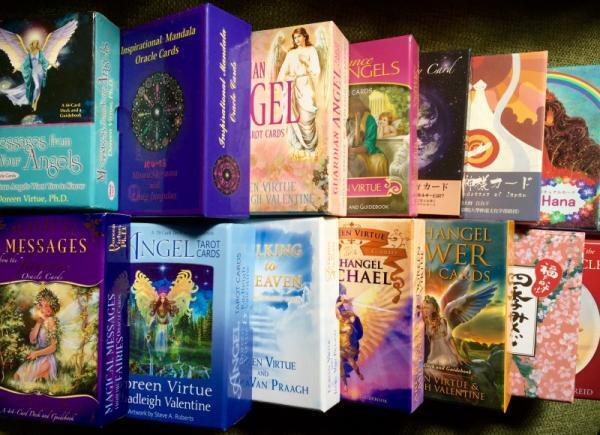 【人生に迷ったら】あなたが歩むべき道を教えてくれるオラクルカード5選