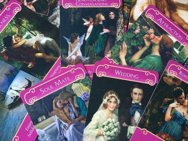 【人生に迷ったら】あなたが歩むべき道を教えてくれるオラクルカード5選