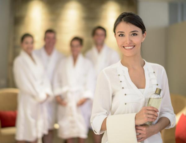 「もっとキレイの知識を深めたい！」転職にも役立つ美容資格3選