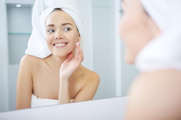 シミの漂白剤!? 美白なら「ハイドロキノン」におまかせ！