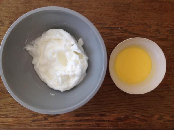 炭水化物ゼロ！米ブロガーに人気の”クラウド・ブレッド”を作ってみた