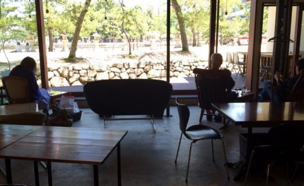 【神の島】聖地・女神が住まう「厳島神社」にココロとカラダを祓い清める旅を。