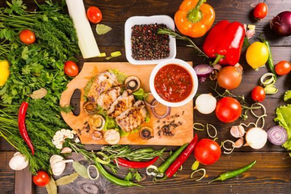 一人暮らしの自炊マンネリ解消！アメリカで人気のソース3選