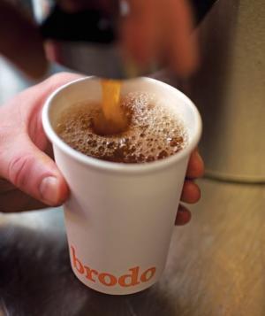 4stepで作れる！話題の飲む美容液「ボーンブロス」とは？