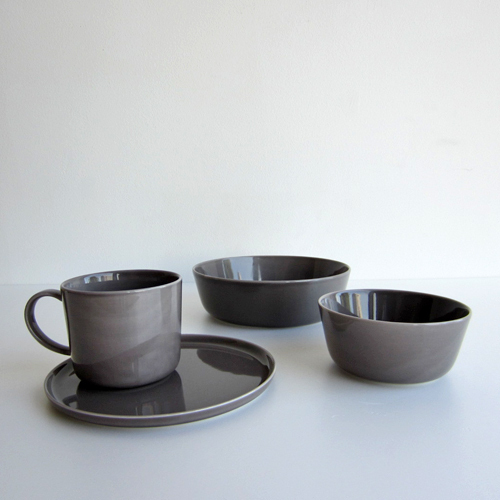 白いお皿の時代は終わった!? イマドキ料理はグレーが正解！