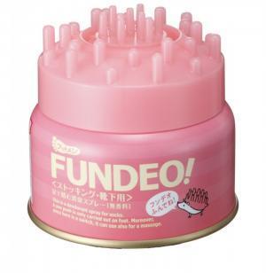 「足が臭い…」蒸れが気になる夏場のストッキング対策