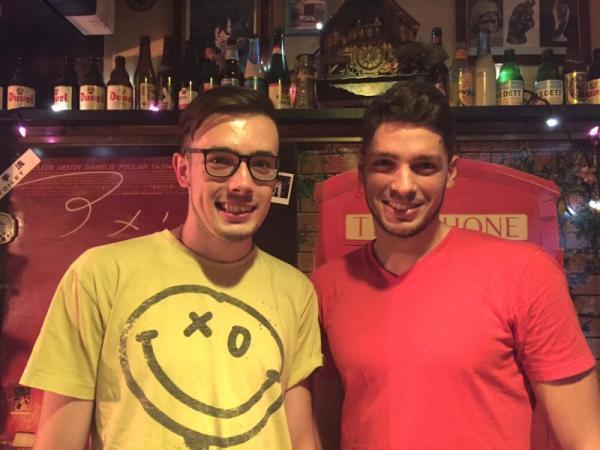 外国人の彼氏ゲット!? イケメンバーテンダーが教える「バーで魅力的な女性」って