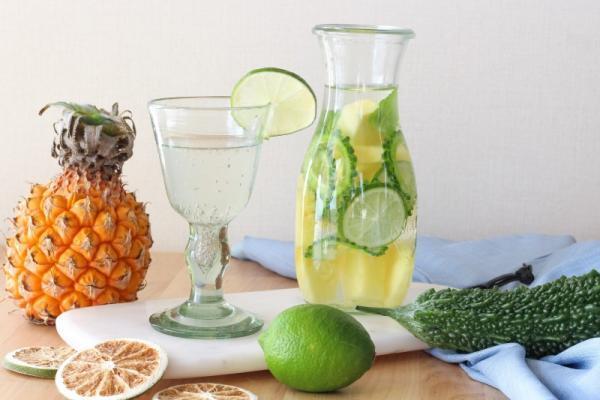 水に入れるだけ！あなたをきれいにする夏野菜デトックスウォーター