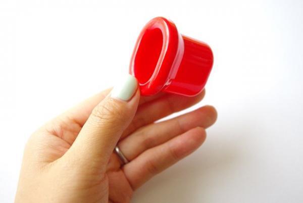 【衝撃】老け顔の原因が唇に!?いますぐできる解消法とは？