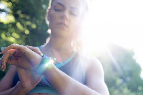 機能だけじゃない！イマドキ活動量計はファッショナブルに進化していた