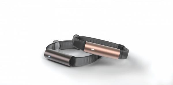 機能だけじゃない！イマドキ活動量計はファッショナブルに進化していた