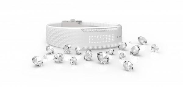 機能だけじゃない！イマドキ活動量計はファッショナブルに進化していた