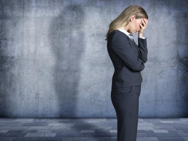 「バリキャリと付き合うのは無理…」できる女がモテない理由とは？