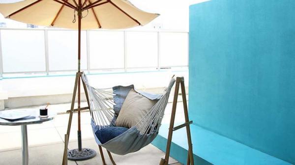 【秘密のリゾート地】「ベランピング」を始めるためのおすすめアイテム！