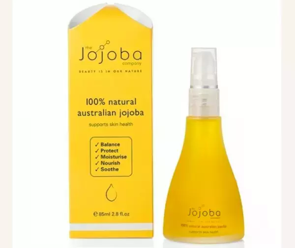 【肌サラサラぷるんっ】ベタつく夏こそ取りいれたい！美容オイル3選