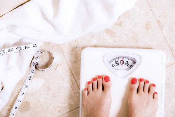 【1週間】体重に乗るのが楽しくなる！脂肪燃焼スープで早く痩せる方法