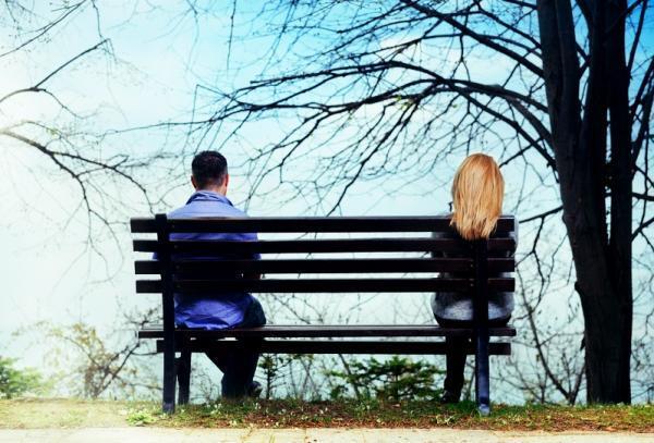 42歳、すぐ結婚したい！「する気のない彼」をその気にさせるには？【ゲイの恋愛相談】