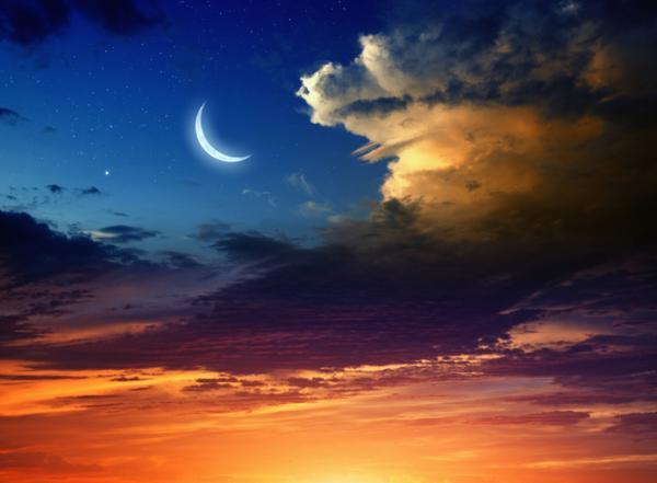 【8月3日の新月】絶好の機会！ムーンパワーをチャージできる「絶つ・入る・休む」