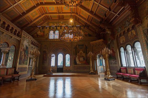 【乙女心をくすぐる】まるで童話の世界！一度はみに行きたいお城3選