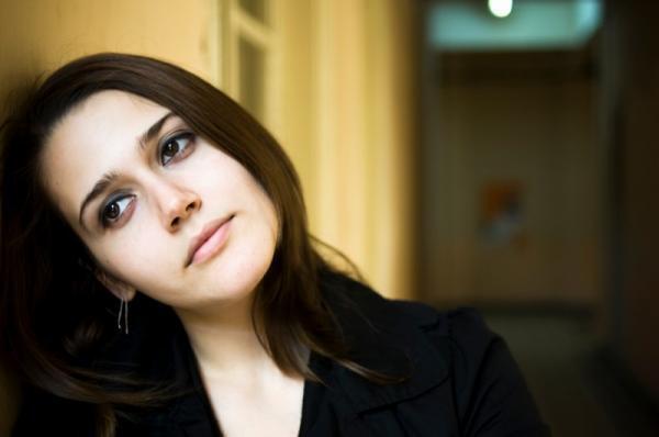 「可愛いんだもん！」友達の子ども待ち受けにする独女、どう思われてる？