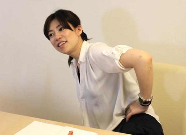 乾燥肌もなおせる!? 本物のスキンケア「腸もみ」の方法とは