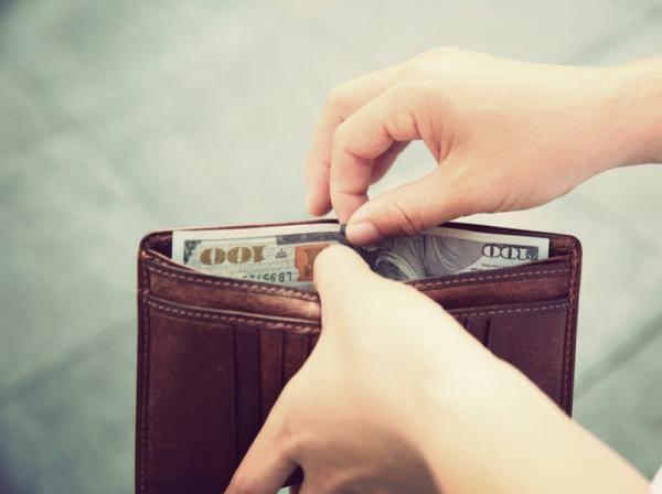 「キレイ度」は歯並びで変わる！アラサー女性が【裏側歯料矯正】を選ぶワケ