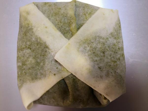 フライパンサイズのBIGな”ピザ餃子”って？【餃子女子必見】