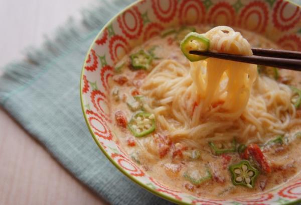 夏バテに効く温料理！オクラが主役のクリーミーにゅうめんレシピ