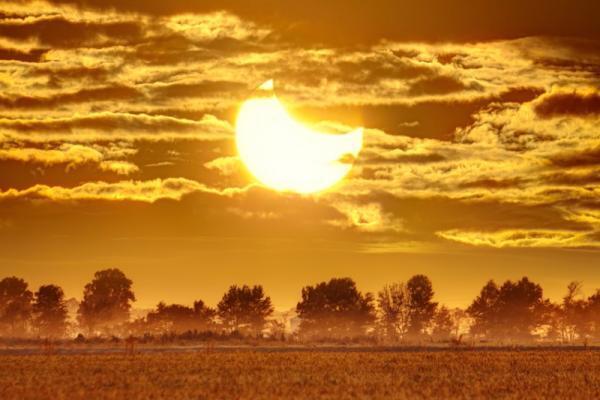 【9月1日】運命が決まる。「乙女座の日食」みなぎる星のパワーを上手に使う方法