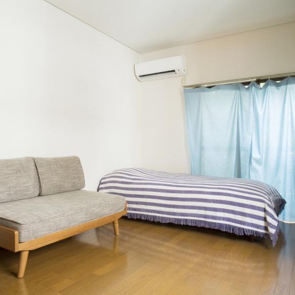 布アイテムだけでおしゃれ部屋に！【パパッとできる模様替え術】