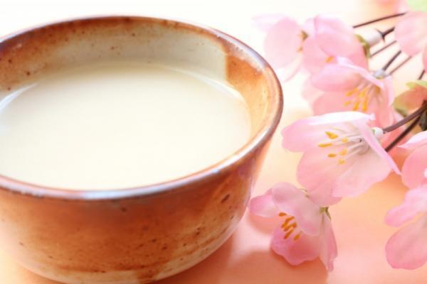 健康・美肌・ダイエット効果も！デザート感覚で【甘酒】レシピ