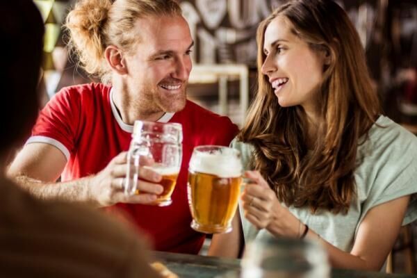 Can I buy you a drink？から始まる出会い！上手に答える方法とは？